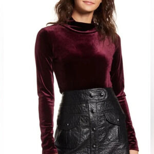 New articles of society burgundy velvet bodysuit long sleeve mockneck sz L
